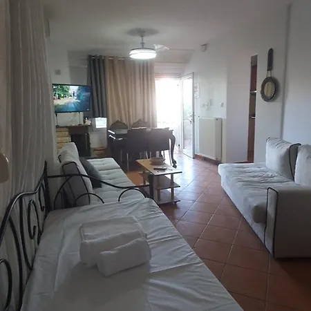 Nefeli's Cozy Afytos